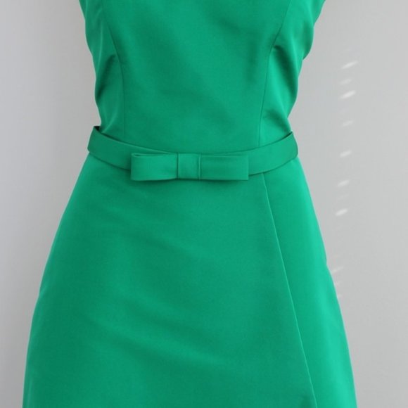 Classic Green Frascara Dress with Matching Jacket - Picture 5 of 7